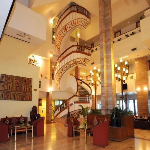 בהופאל Hotel Lake View Ashok מראה חיצוני תמונה